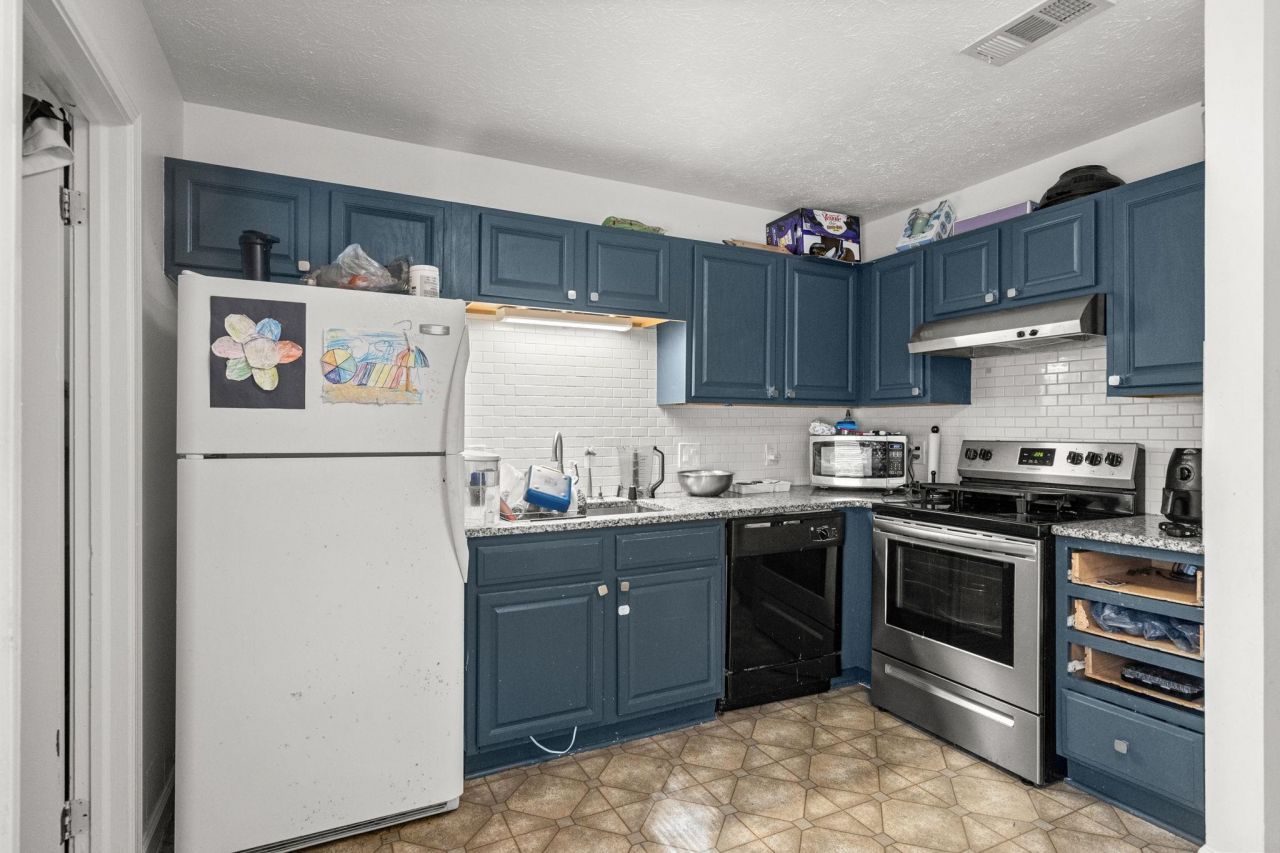 4520 Tarpon Bay Rd.  Photo 15