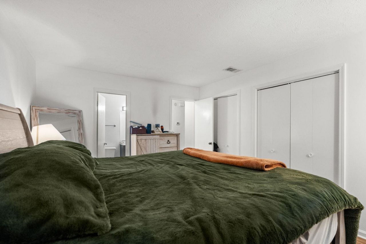 4520 Tarpon Bay Rd.  Photo 21