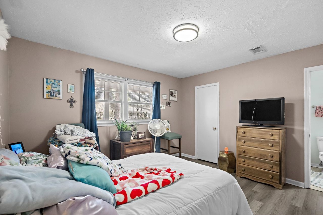 4520 Tarpon Bay Rd.  Photo 37