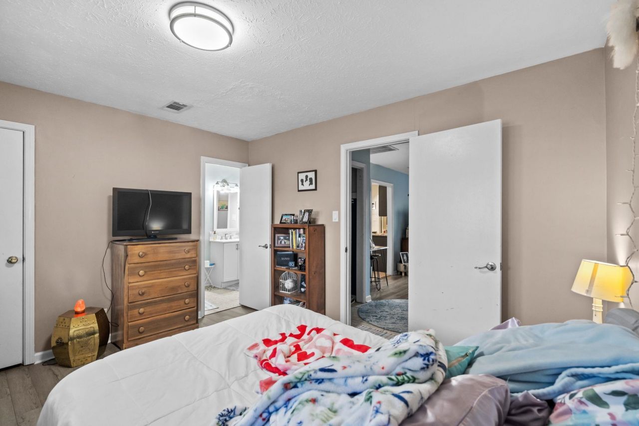 4520 Tarpon Bay Rd.  Photo 38