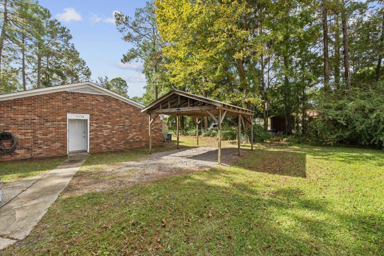 4520 Tarpon Bay Rd.  Photo 6