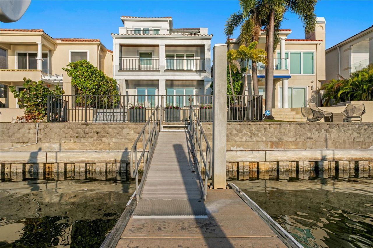 1037 Royal Pass Road, Tampa, FL 33602 Photo