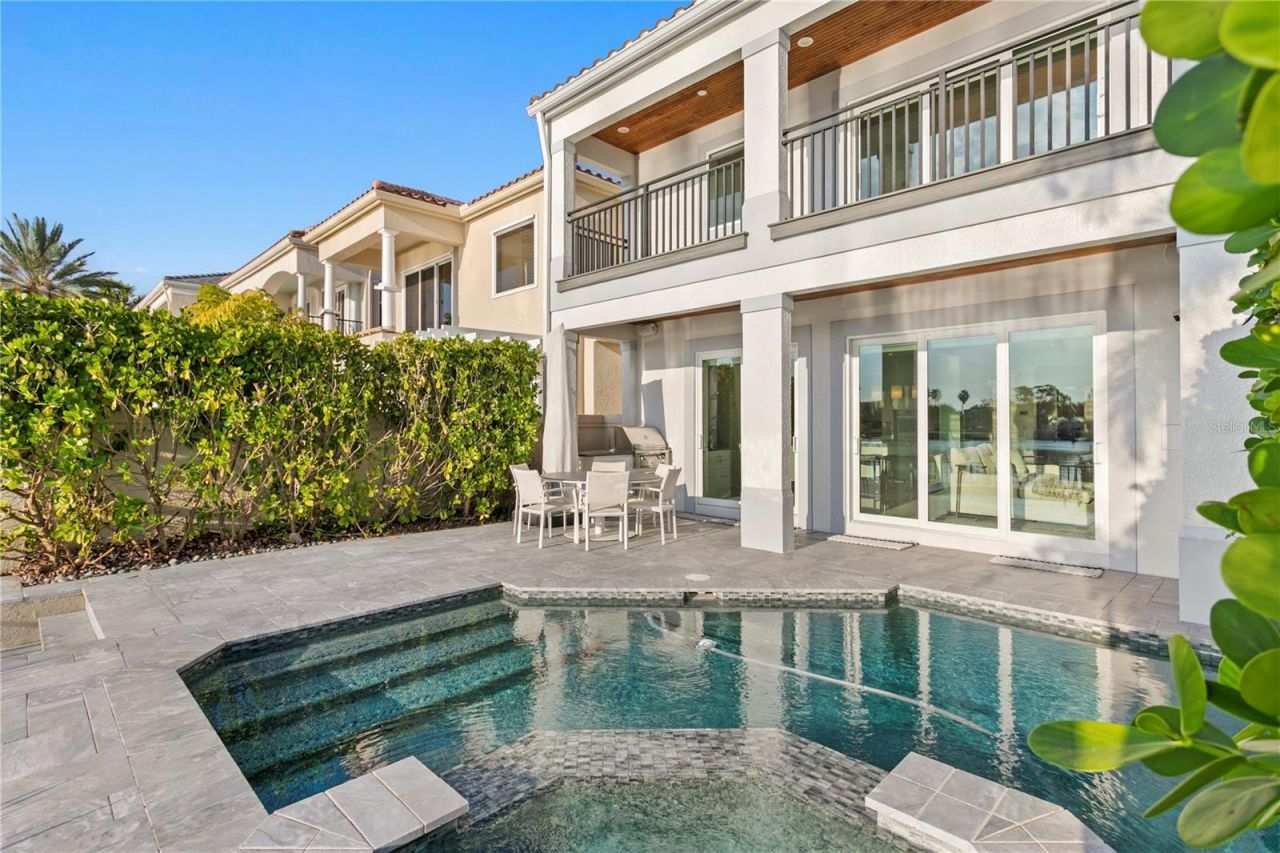 1037 Royal Pass Road, Tampa, FL 33602 Photo