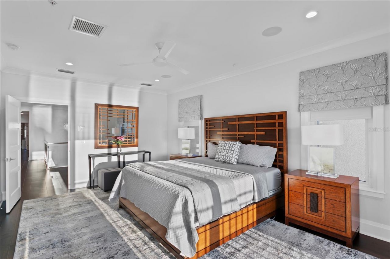 1037 Royal Pass Road, Tampa, FL 33602 Photo