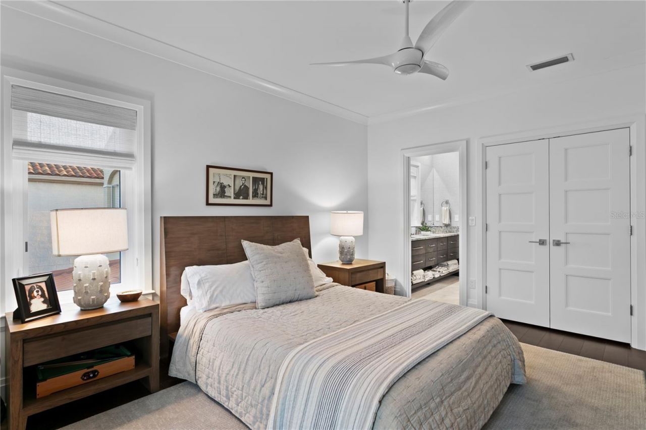 1037 Royal Pass Road, Tampa, FL 33602 Photo