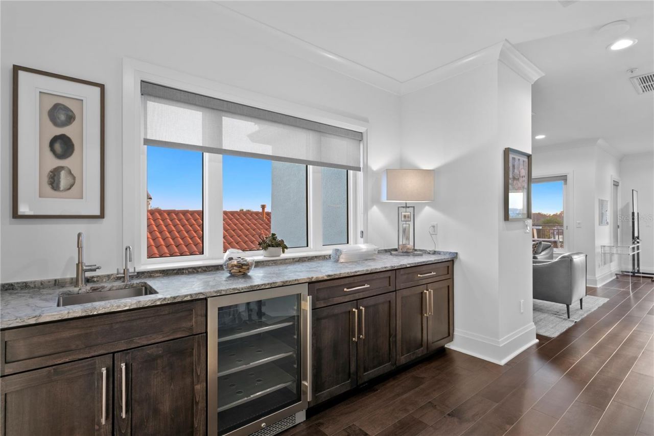 1037 Royal Pass Road, Tampa, FL 33602 Photo