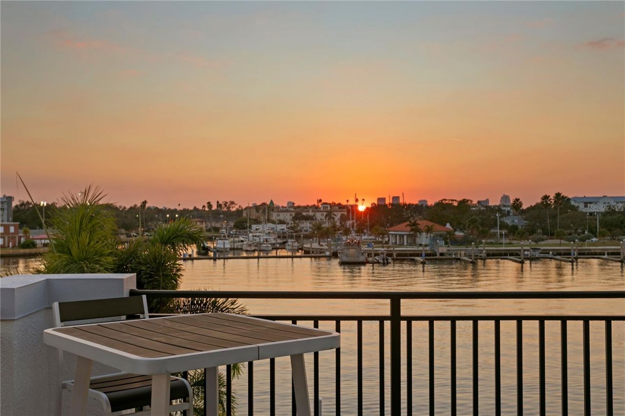 1037 Royal Pass Road, Tampa, FL 33602 Photo