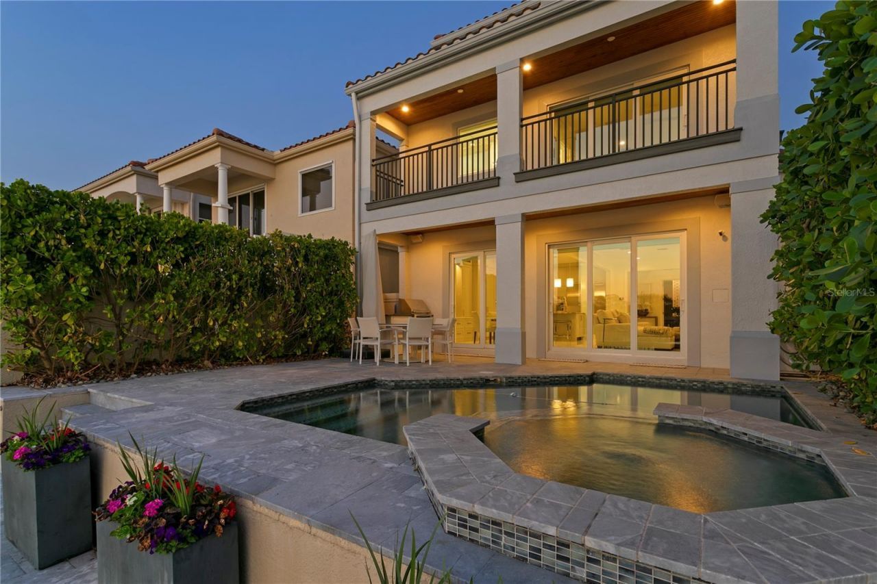 1037 Royal Pass Road, Tampa, FL 33602 Photo