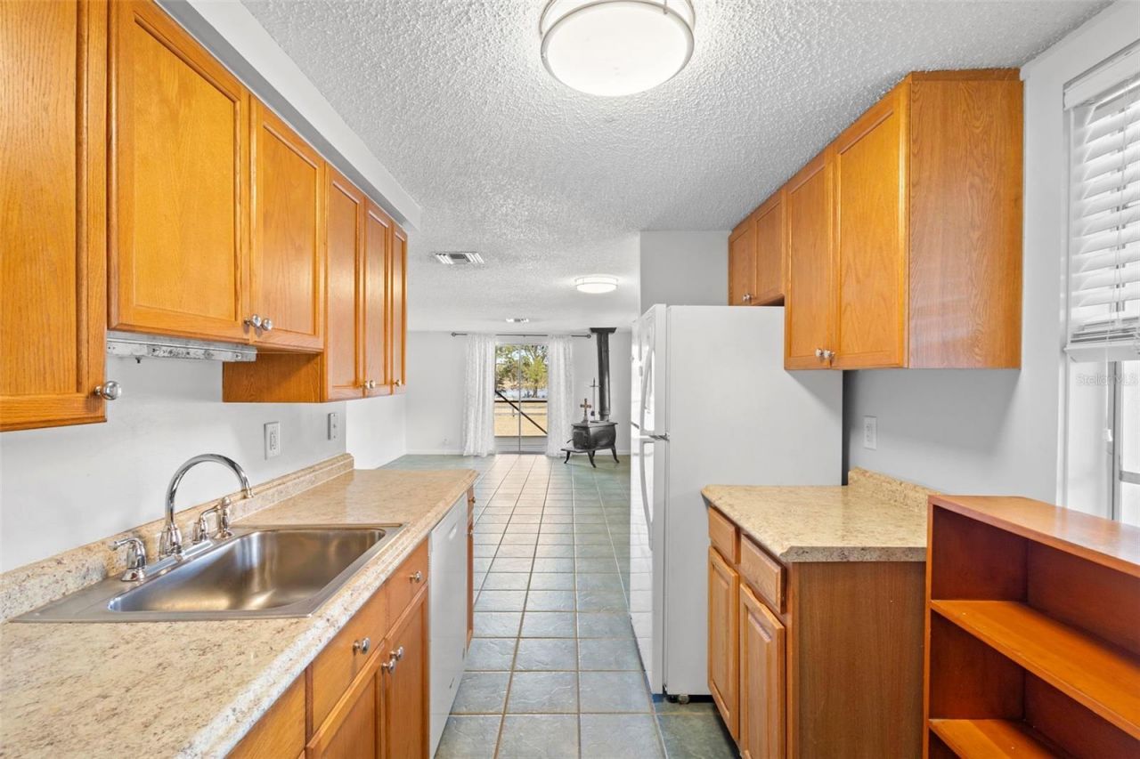 42554 Maggie Jones Road, Paisley, FL 32767 Photo