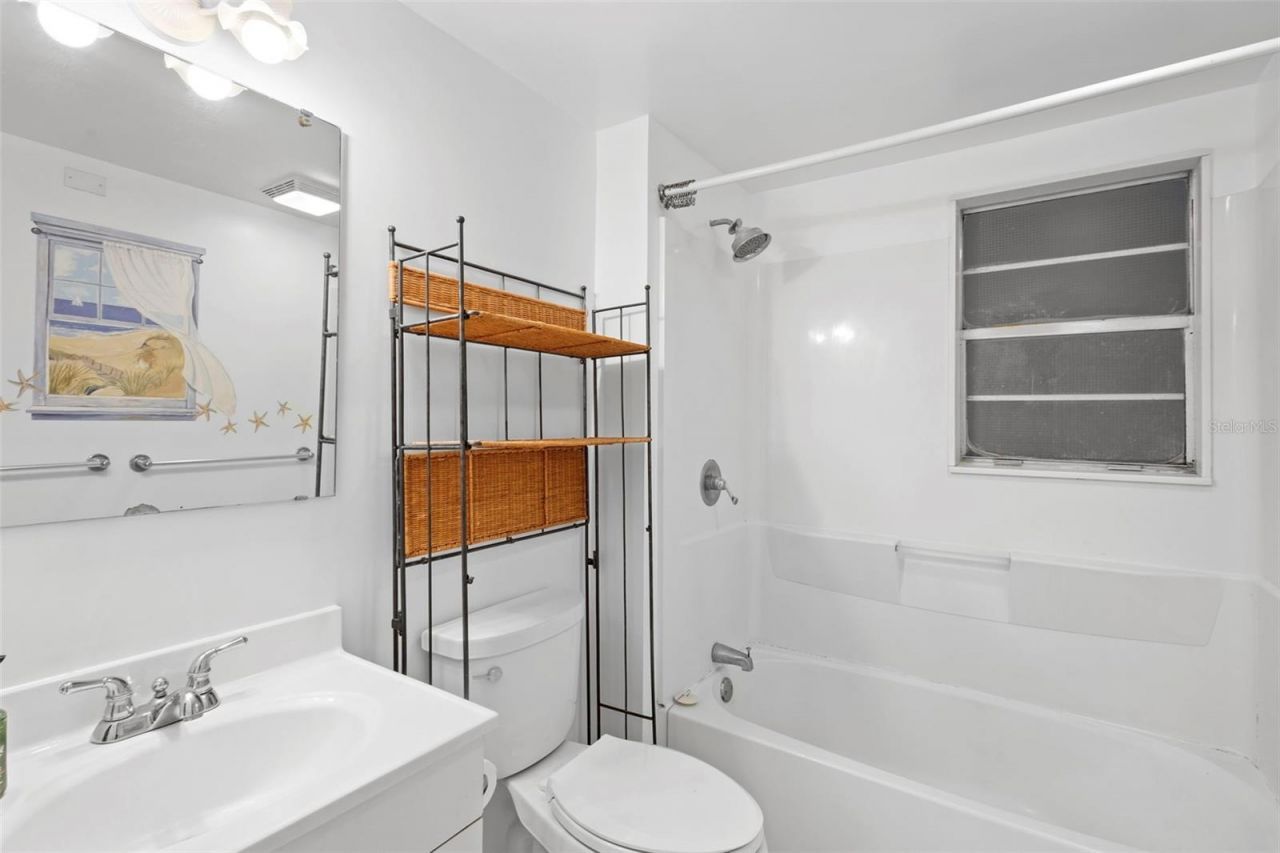 42554 Maggie Jones Road, Paisley, FL 32767 Photo