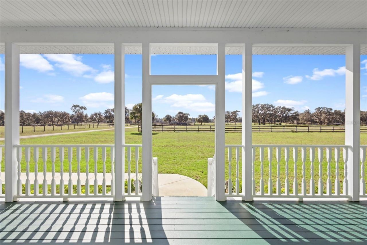 42554 Maggie Jones Road, Paisley, FL 32767 Photo