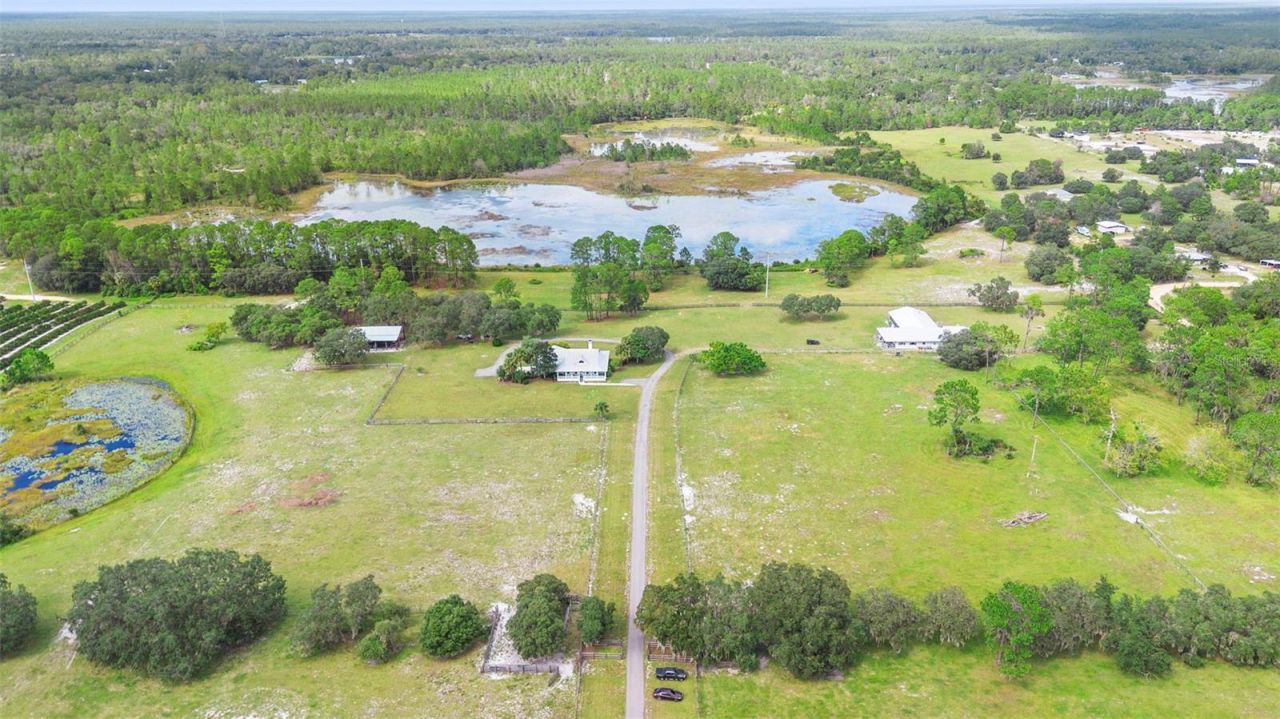 42554 Maggie Jones Road, Paisley, FL 32767 Photo