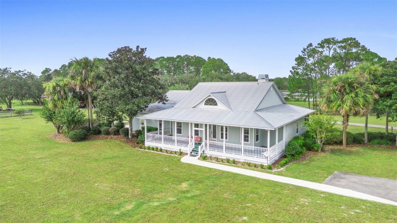42554 Maggie Jones Road, Paisley, FL 32767 Photo