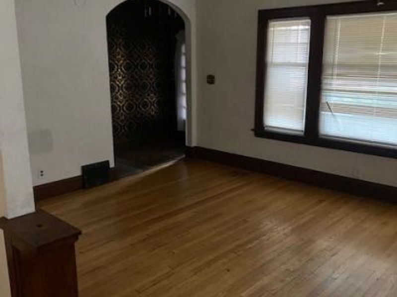 972 Stevenson Road, Unit 1, Cleveland, OH 44110 Photo 5