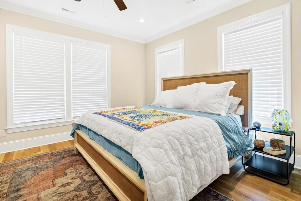 1701 A Palmetto Boulevard Photo 13