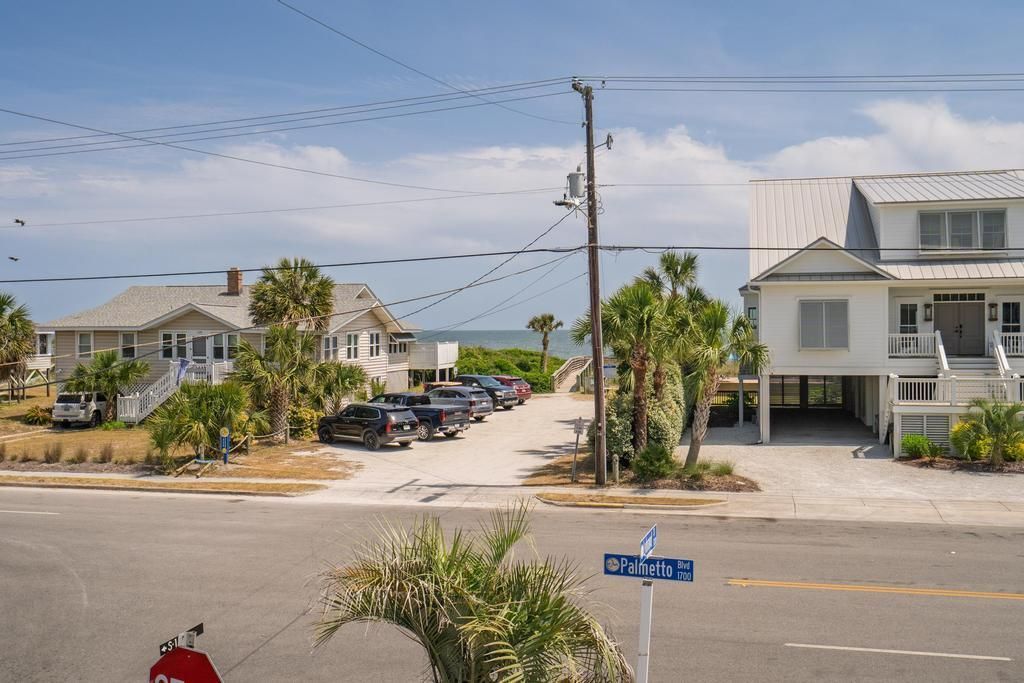 1701 A Palmetto Boulevard Photo 4