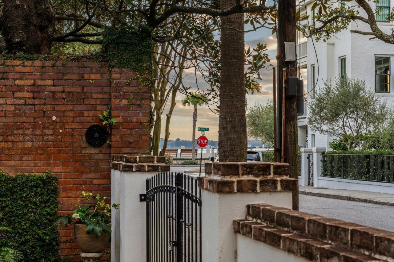 2 Lenwood Boulevard Photo 31