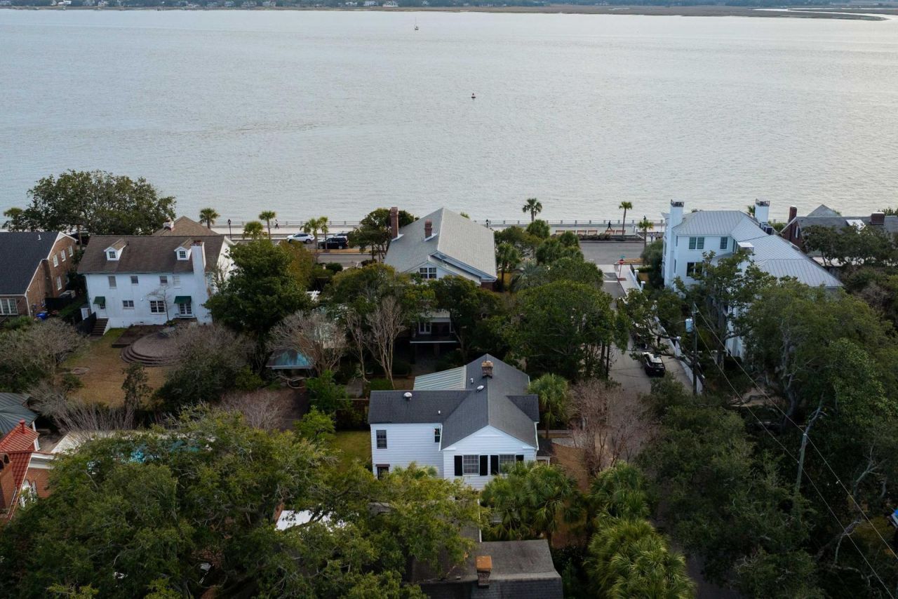 2 Lenwood Boulevard Photo 33