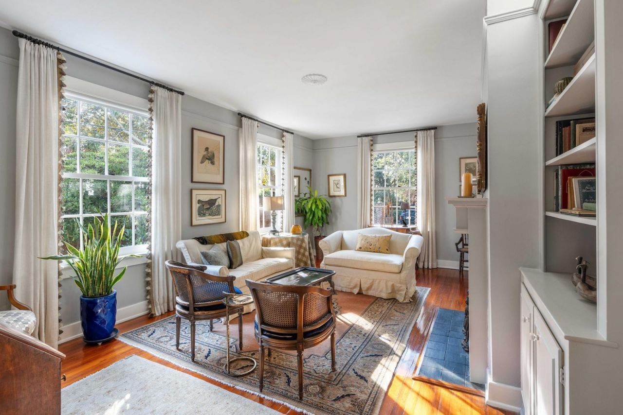 2 Lenwood Boulevard Photo 7