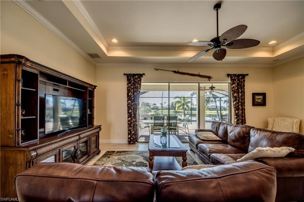 2412 Ashbury Cir, Cape Coral, FL 33991 Photo