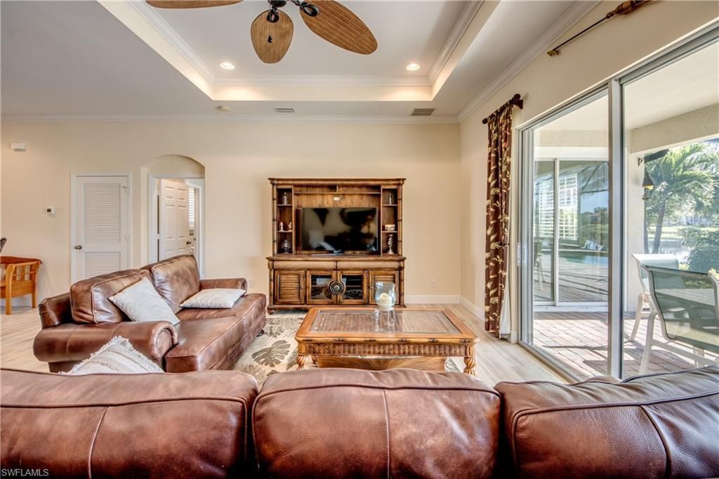 2412 Ashbury Cir, Cape Coral, FL 33991 Photo