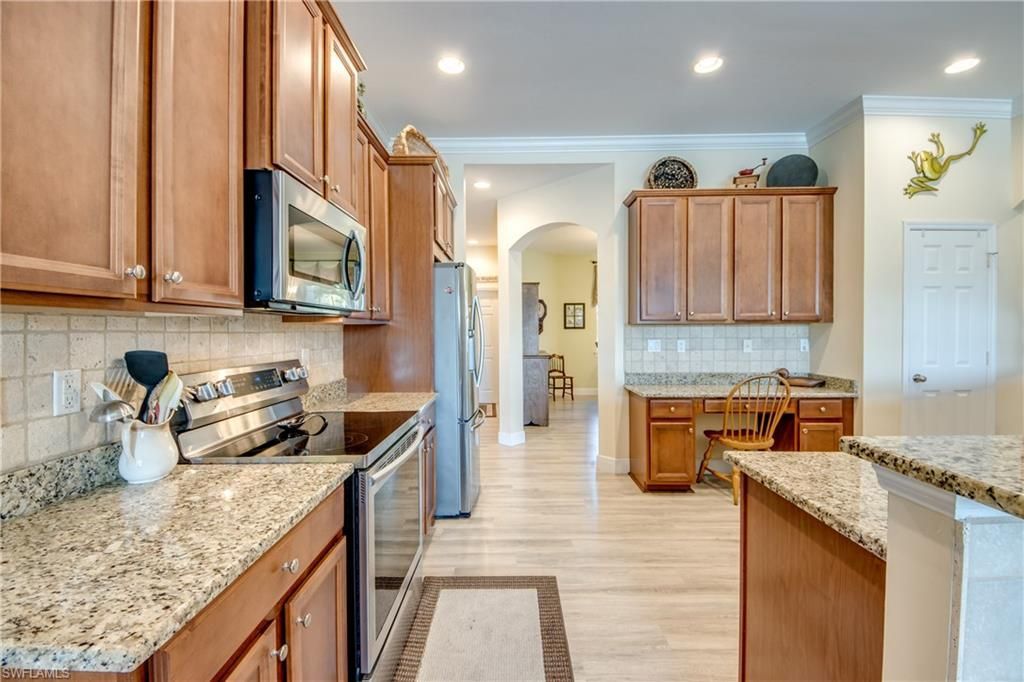 2412 Ashbury Cir, Cape Coral, FL 33991 Photo