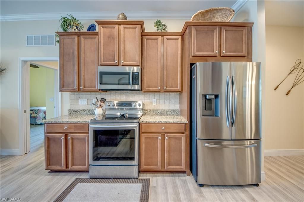 2412 Ashbury Cir, Cape Coral, FL 33991 Photo