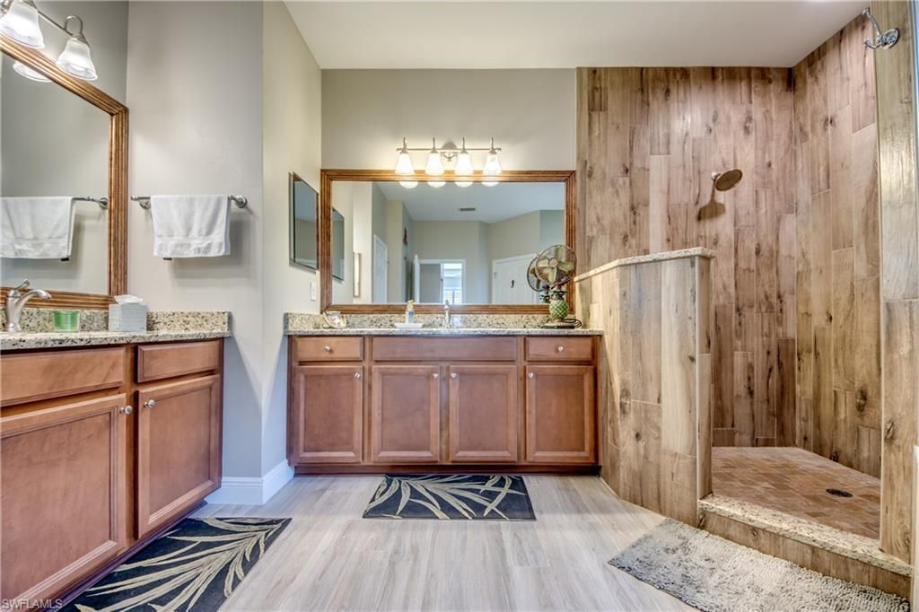 2412 Ashbury Cir, Cape Coral, FL 33991 Photo