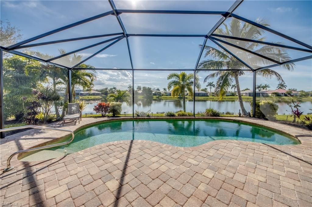 2412 Ashbury Cir, Cape Coral, FL 33991 Photo