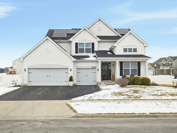 1455 Highbrook Avenue, Hampshire, IL 60140