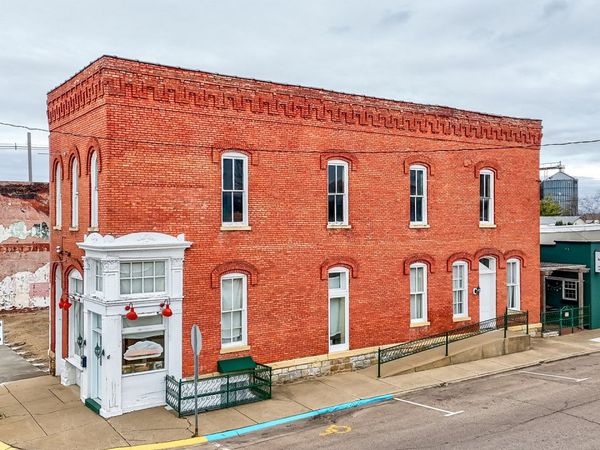 233 5th Street, Lacon, IL 61540