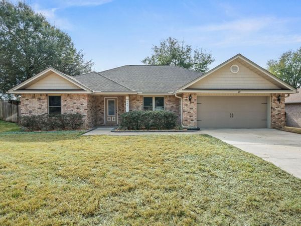 409 Serene Court, Crestview, FL 32539