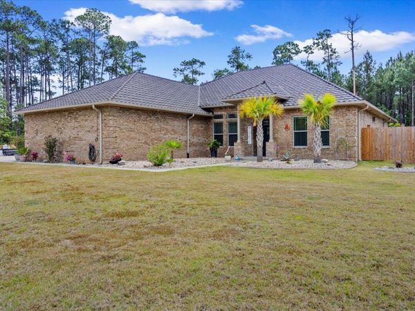 5923 Michael Drive, Milton, FL 32583