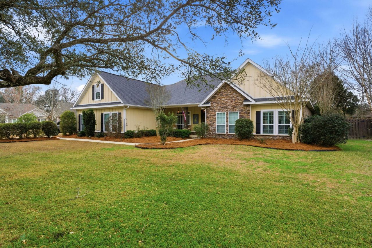 1207 Wings Way, Cantonment, FL 32533 Main Photo