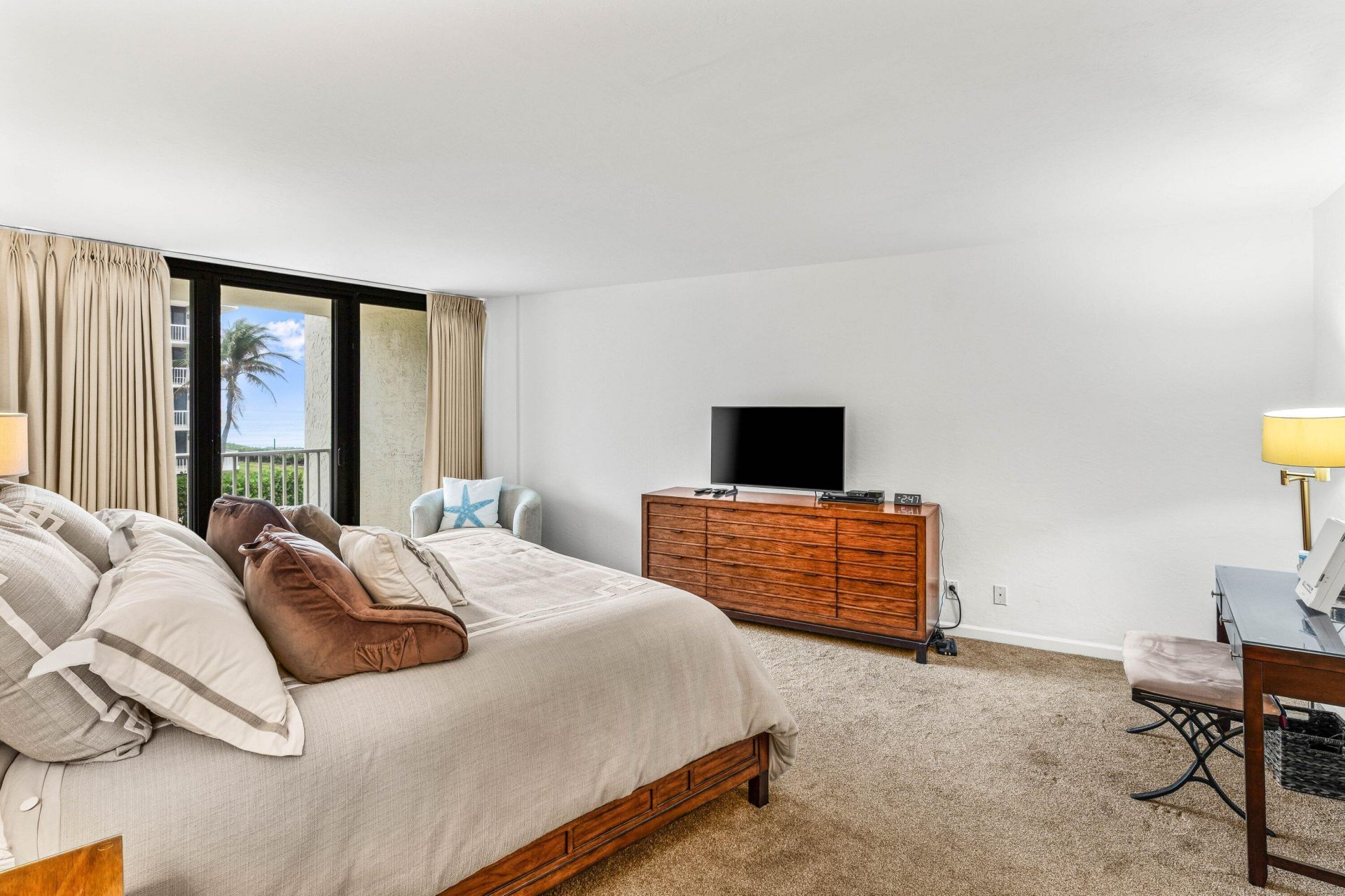 3360 S Ocean Boulevard, Unit 3bi, Palm Beach, FL 33480 Photo