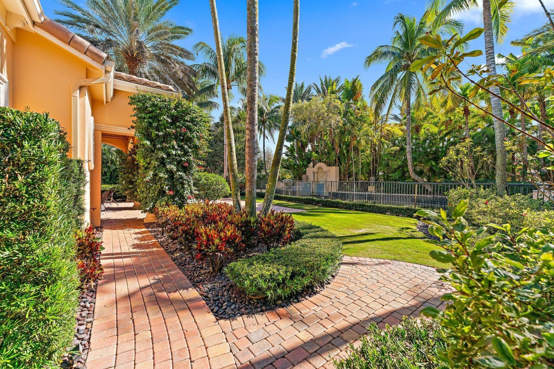 11756 Elina Court, Palm Beach Gardens, FL 33418 Photo