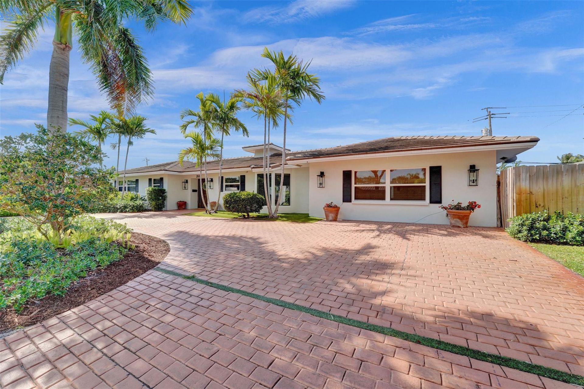 2608 NE 35th Street, Fort Lauderdale, FL 33306 Photo