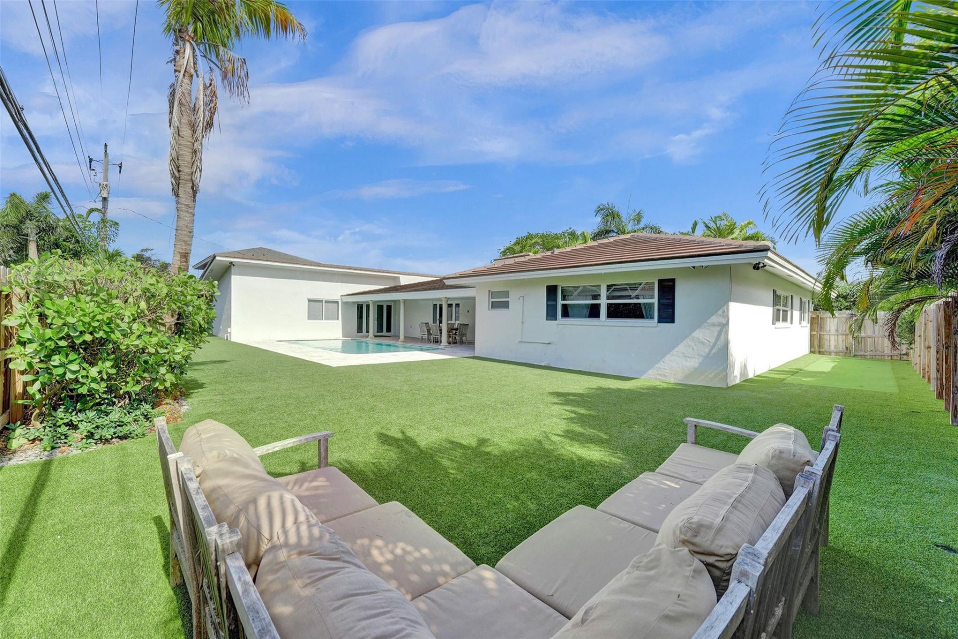 2608 NE 35th Street, Fort Lauderdale, FL 33306 Photo