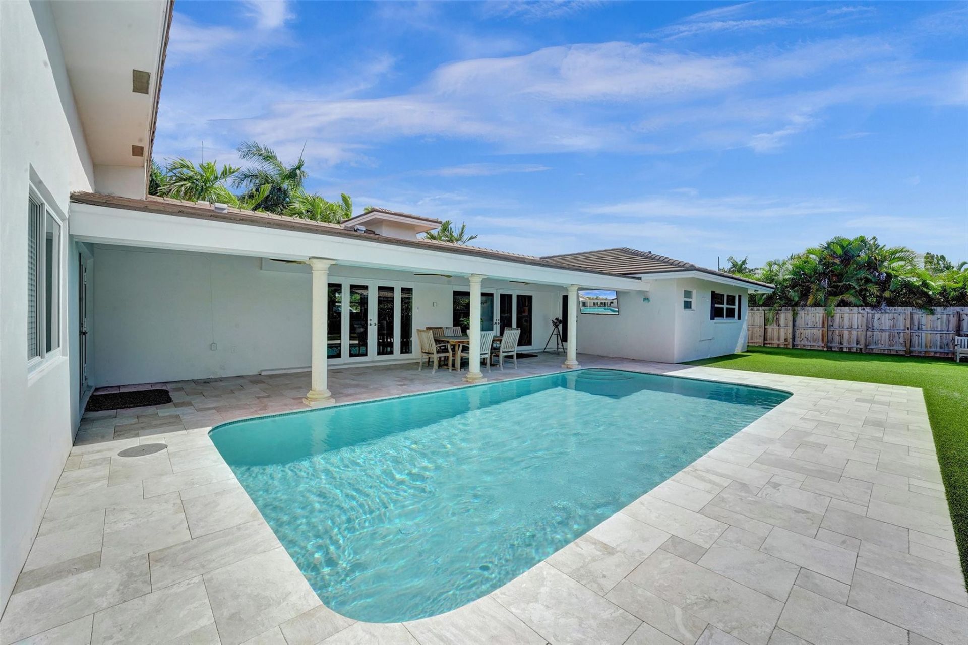 2608 NE 35th Street, Fort Lauderdale, FL 33306 Photo