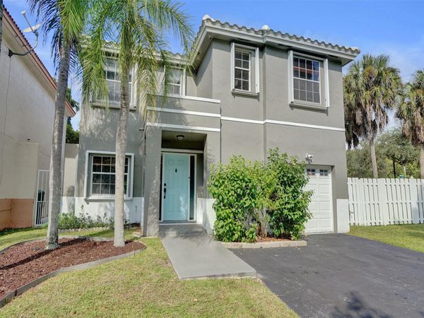 11567 N Open Court, Cooper City, FL 33026