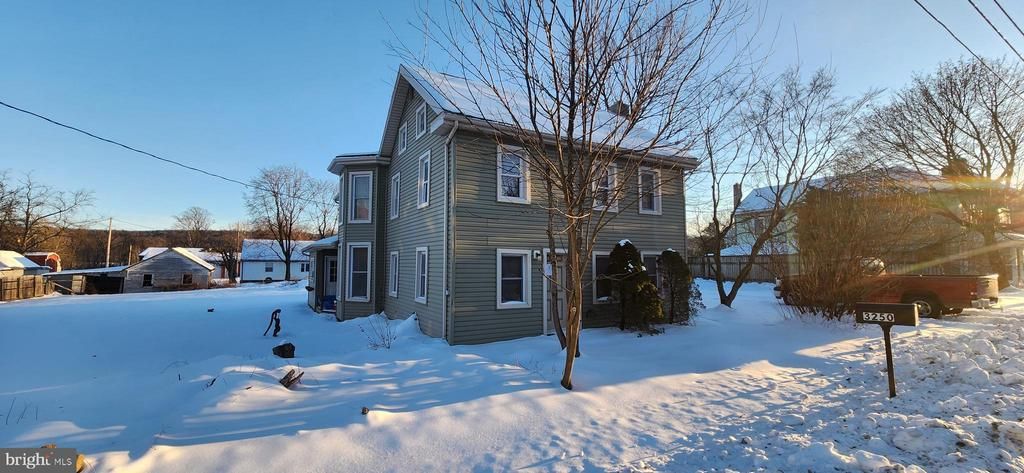 3250 BIG SPRING ROAD, BLAIN, PA 17006