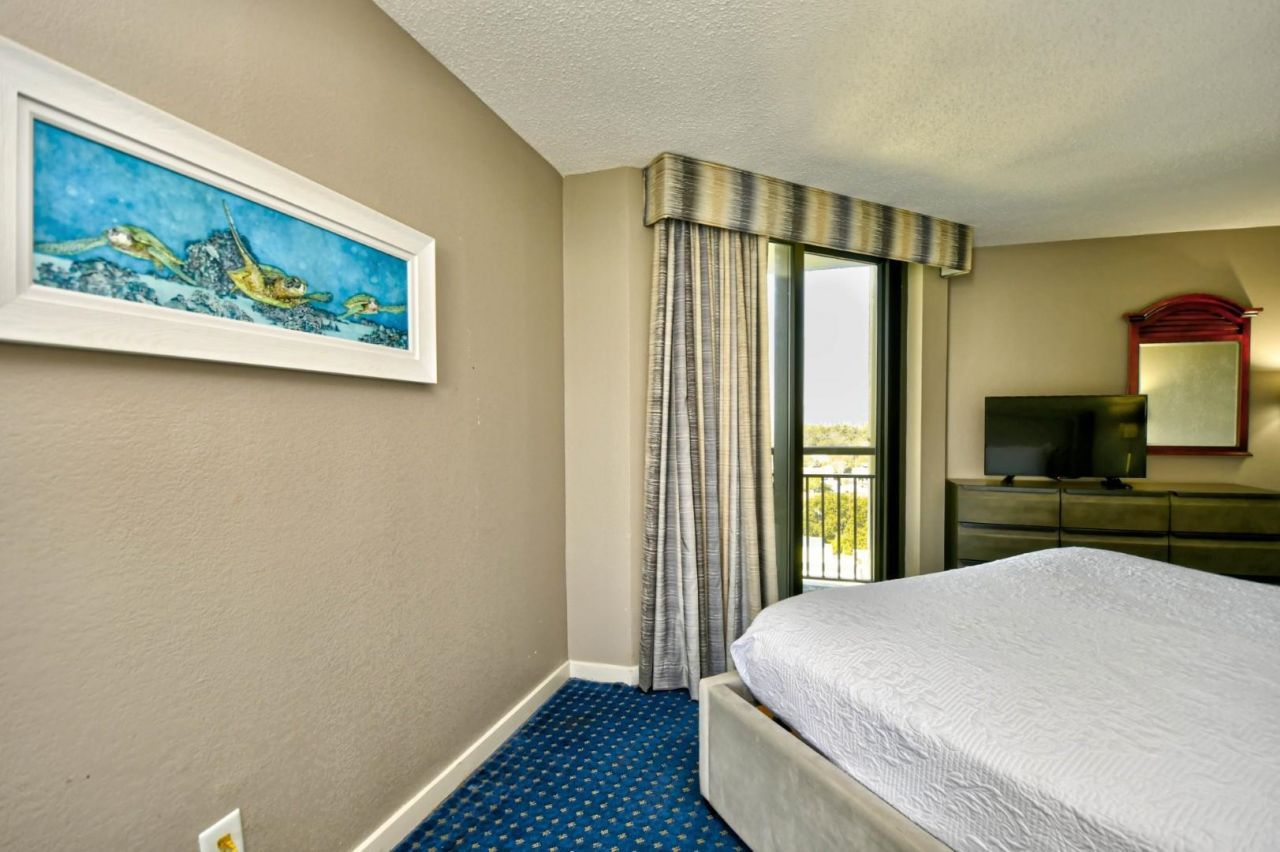 2710 N Ocean Blvd. Photo 12