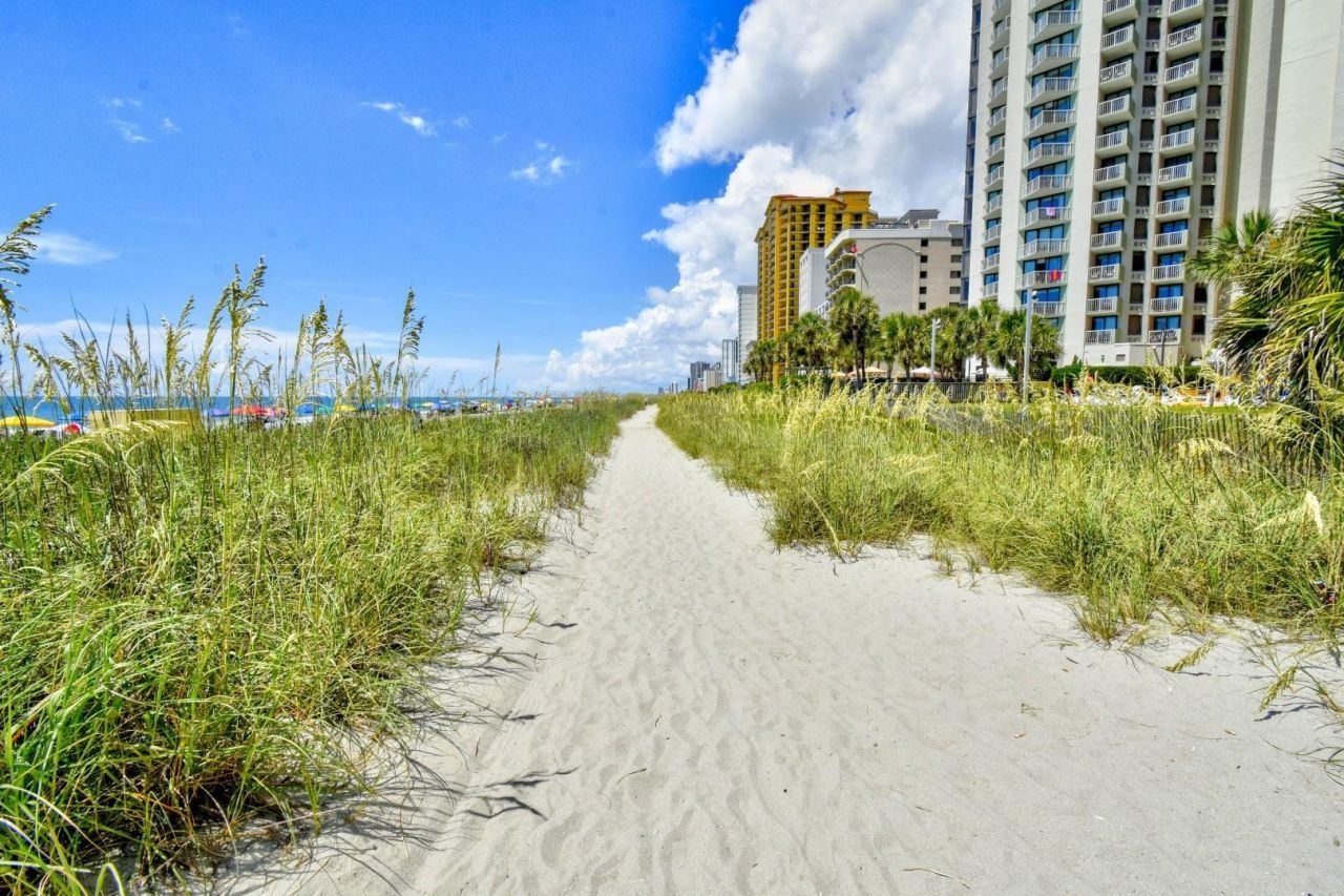 2710 N Ocean Blvd. Photo 35