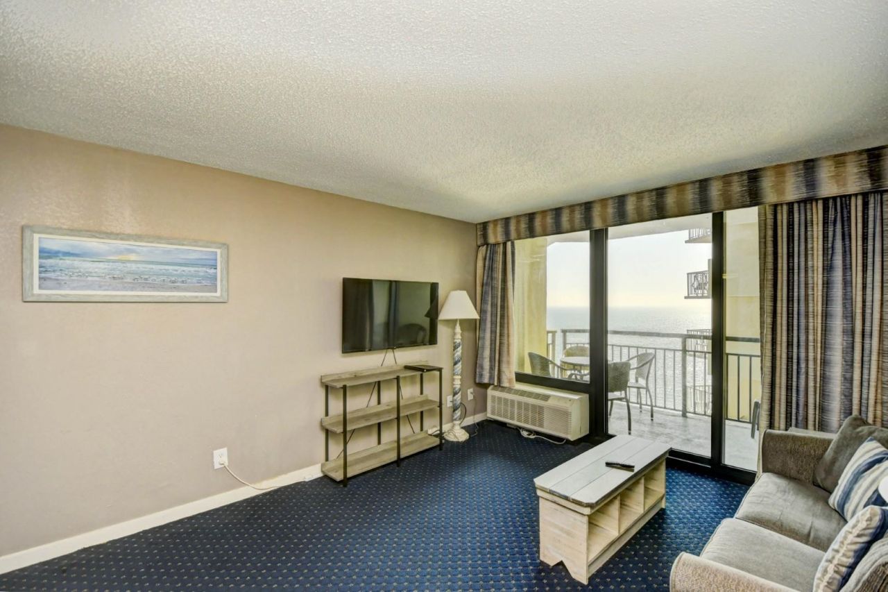 2710 N Ocean Blvd. Photo 5