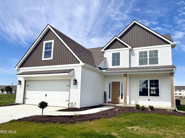 1396 Thomas Lane, Waterville, OH 43566