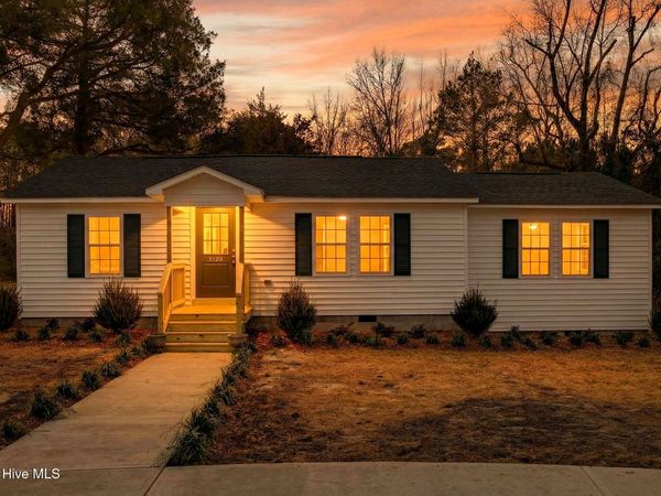 9626 Nc Highway 50, Maple Hill, NC 28454