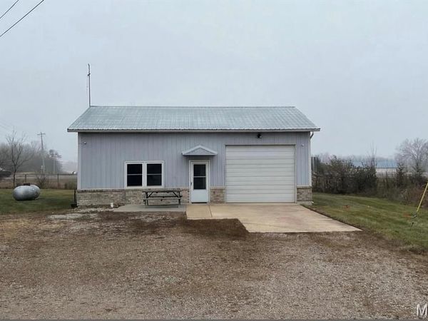 197 Old Springfield Road , Bourbon, MO 65441