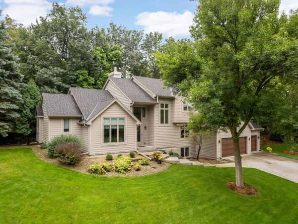 14679 64th Avenue N, Maple Grove, MN 55311