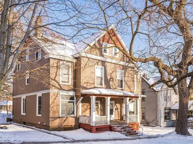 10-12 S 16th Avenue E, Duluth, MN 55812