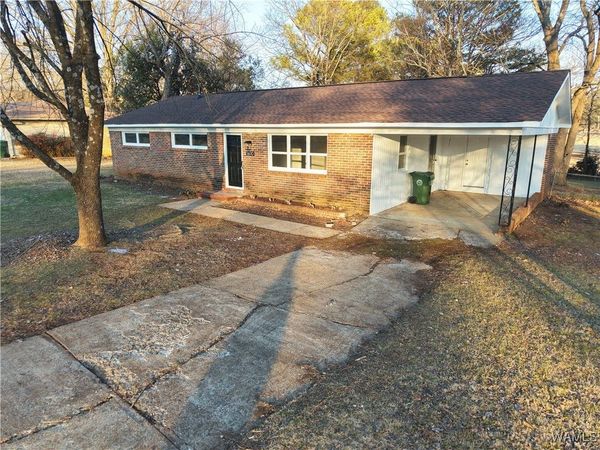 1610 Club View Drive NW, Huntsville, AL 35816